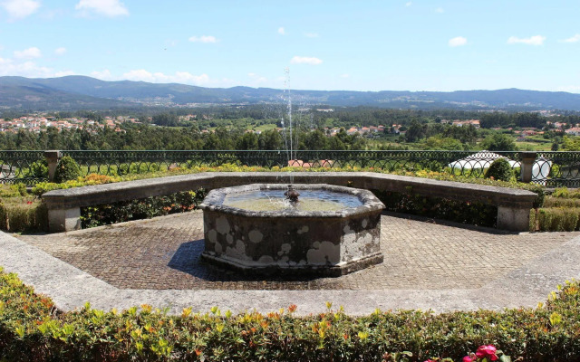 Casas do Monte de Roques