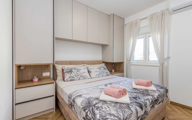 Holiday House Villa Andro