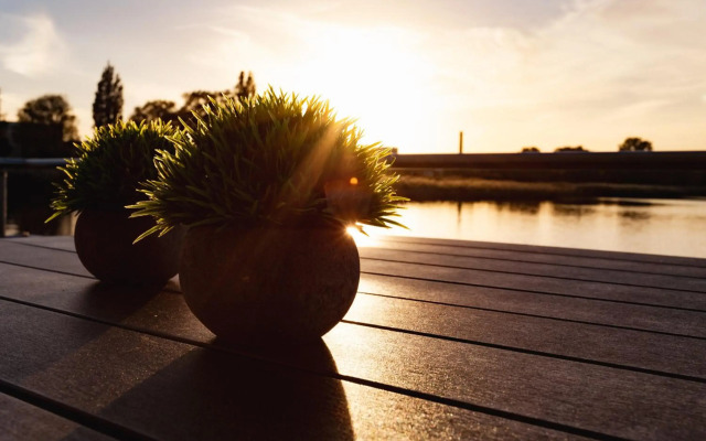 Hausboot Küstennebel