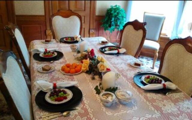 Grand Victorian B&B Inn