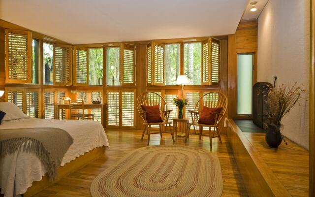 The Inn At Middleton Place