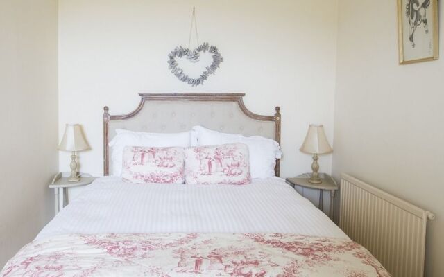 Lodge Farm House B&B