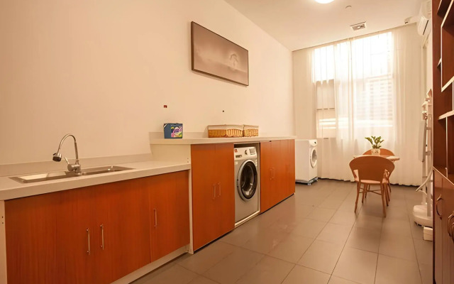 柏曼酒店(南宁火车站北湖南路地铁站店)