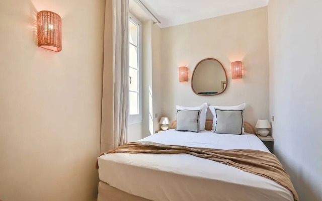 Magnificent apt - 2br/6p - Heart of Saint-tropez