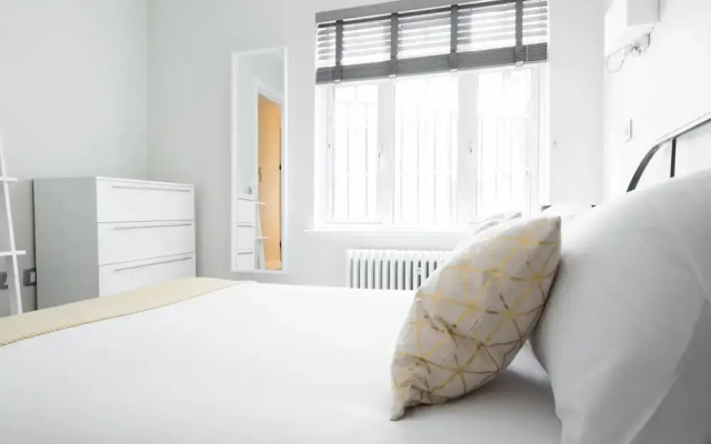 The Soho Studio - Modern & Central 2BDR