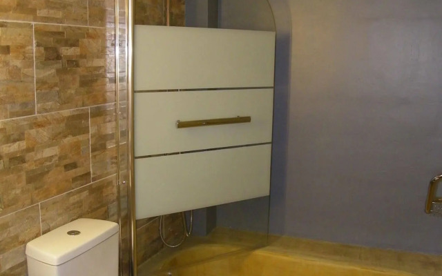 Theatro Hotel Odysseon