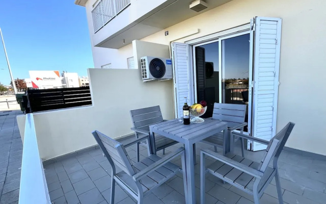 93 KAP - Stay Almyra House