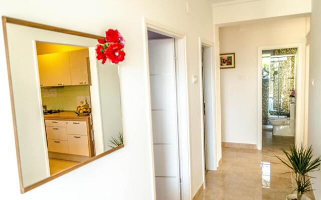 Suite by the beach