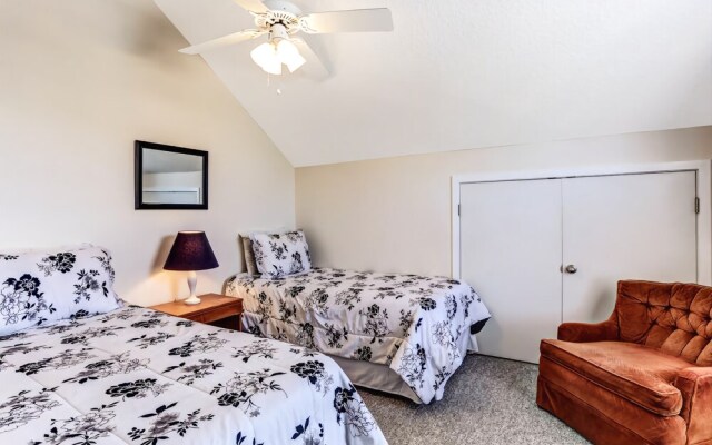 812 South Fletcher