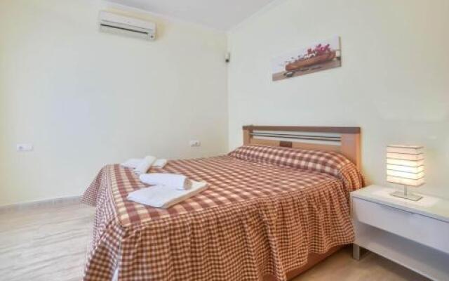 Bungalow Rosa - Plusholidays