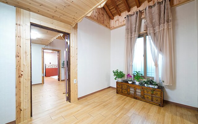 Gapyeong Piano Pension