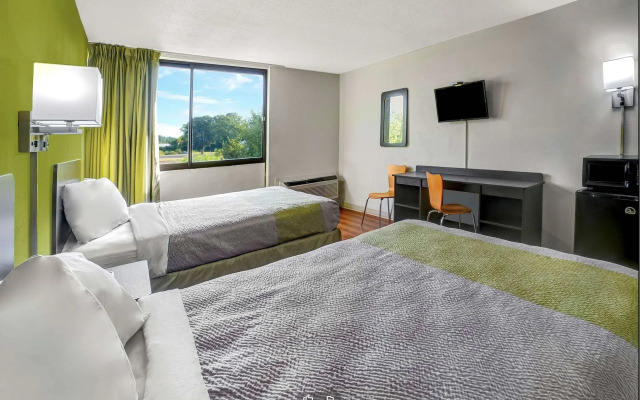 Motel 6-Vernon, CT - Hartford