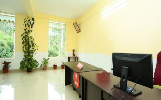 OYO 11516 Wayanad Royal Stream