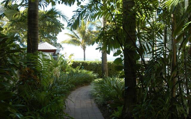 Costa Royale Beachfront Apartments