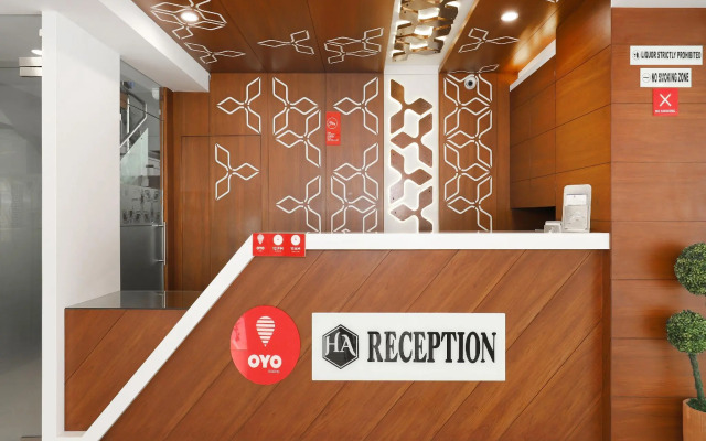 OYO 9687 Hotel Avista