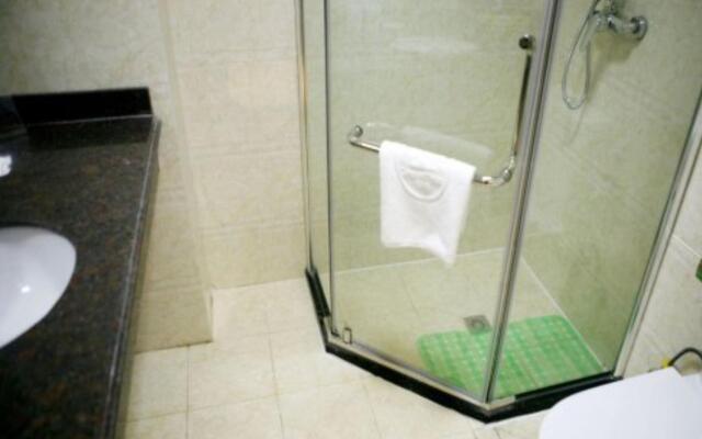 GreenTree Inn Tulufan North Xihuan Road Express Hotel
