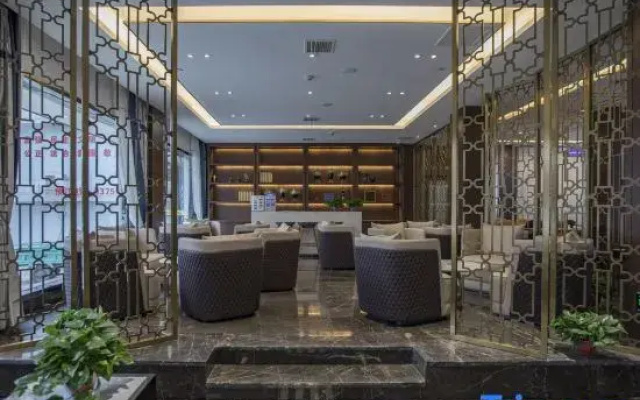 Ruzhou city Oasis Square Metropolo Hotel