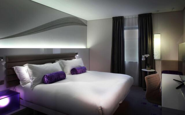 The Morrison Dublin, Curio Collection by Hilton