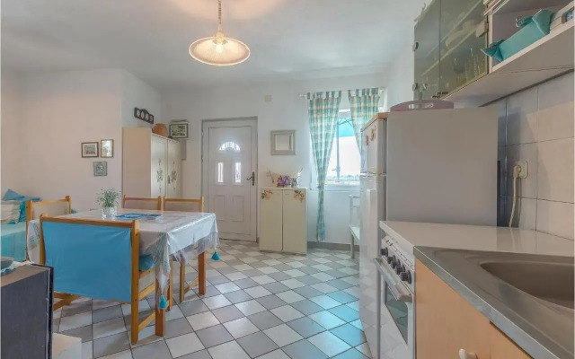 Apartment Put Prisega V