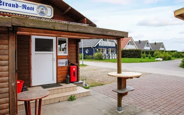 8 Person Holiday Home in Gelting