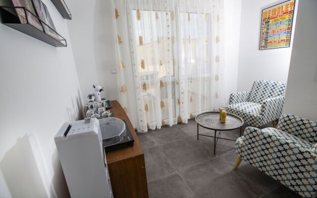 Pjazza Suites Boutique Hotel