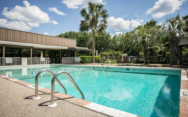 OYO Hotel Sumter SC Downtown