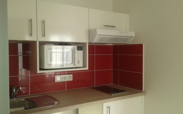 Home Médicis Les Petites Roches