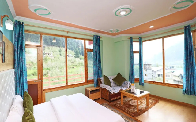 OYO 13743 Home Modern 2BHK Near Mall Road