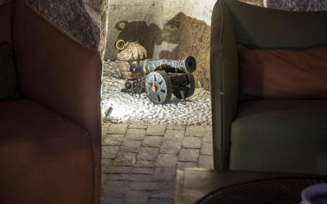 The Rock Apartment in Napoli