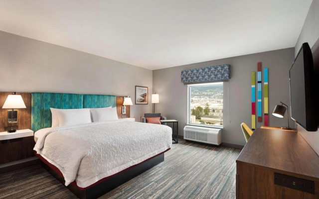 Hampton Inn & Suites by Hilton Kelowna Airport