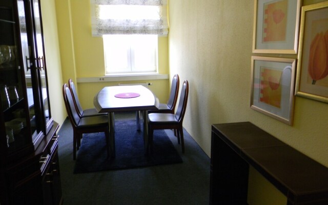 Rothenberger Apartments