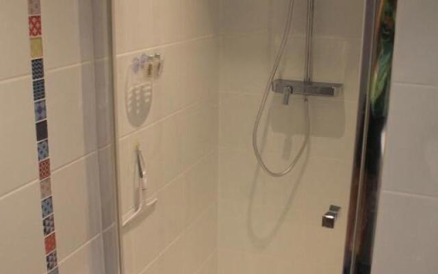 Maison au pied de la cathédrale