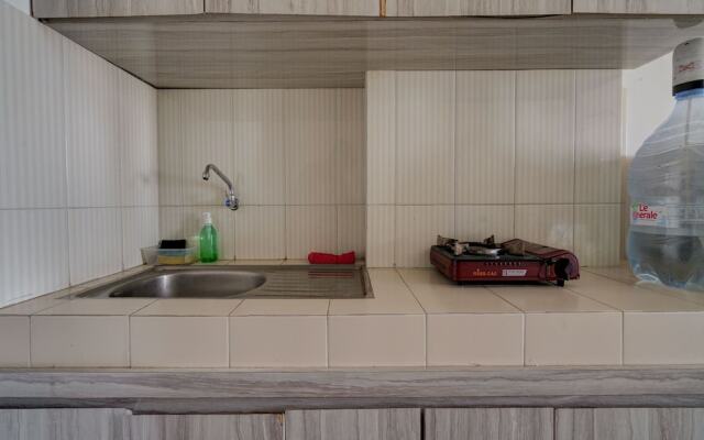 OYO Life 92889 Apartement Grand Sentraland Karawang By A.t Room