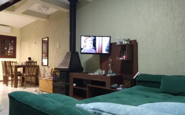 Casa 25 (Dois Pinheiros)