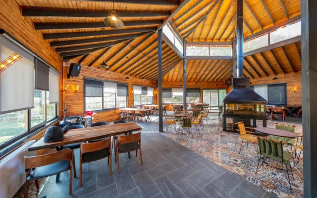 Sosyete Cobani Dogal Yasam Oteli