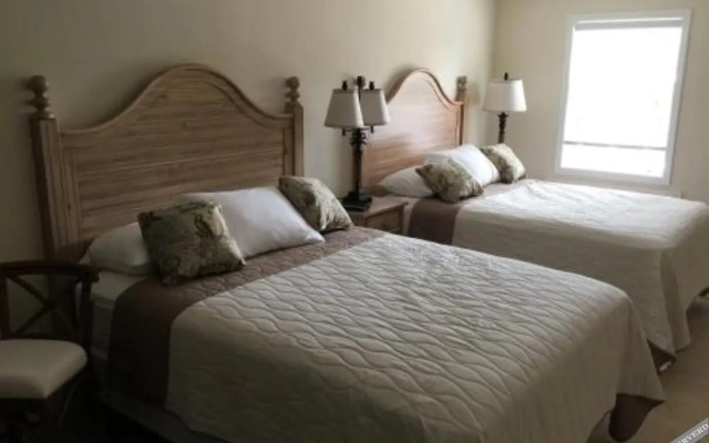 Bonefish Bay Motel