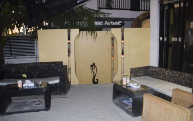 Peace and Love Resort