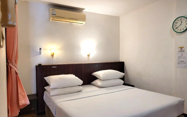 Rabbit Mansion Patong Hotel