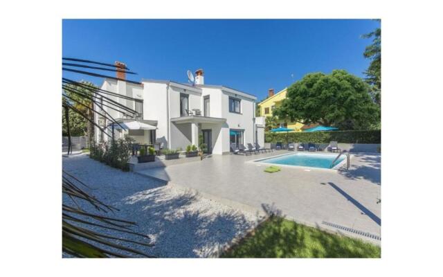 Villa Romi M