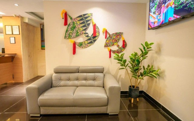 Alaxis Hotel
