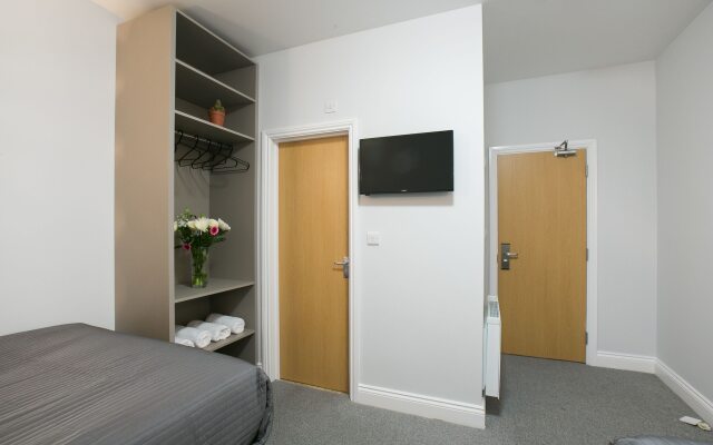 Belvilla Ilford Hill Hotel London