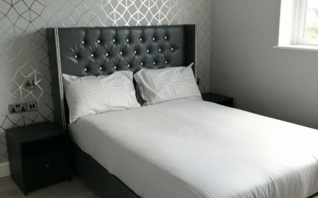 Encore Rooms