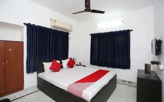 Surya Guest House By OYO Rooms
