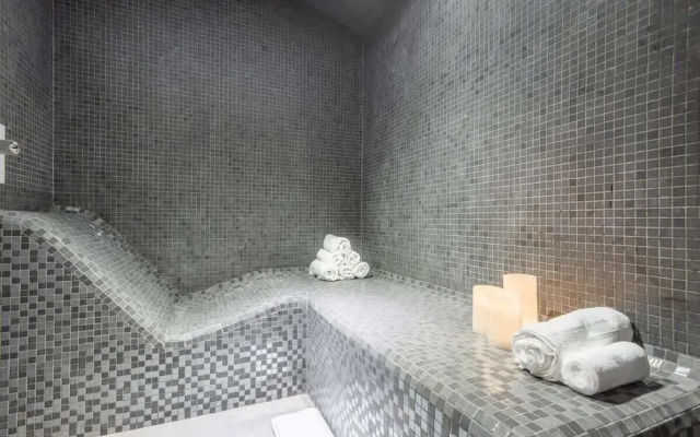 Modern Apartment in Usaquien