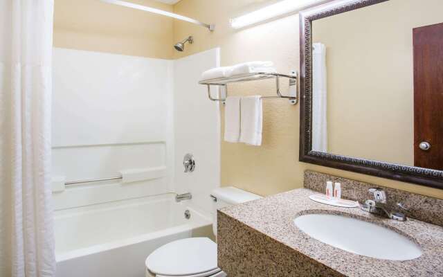 Super 8 by Wyndham Harrisonburg