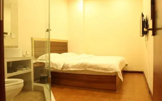 Daqing lanshanchu Hotel