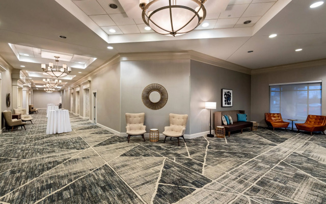 Radisson Hotel Fairview Heights - St. Louis