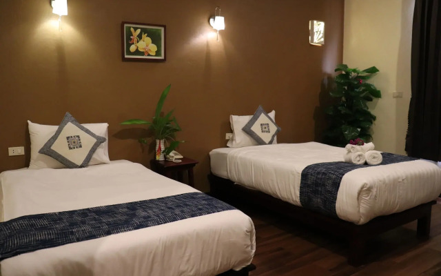Phonethip Plaza Hotel