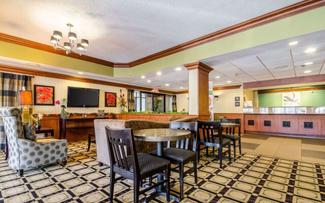 Quality Inn Lumberton North