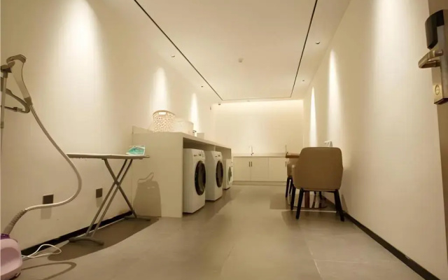 Echarm Hotel